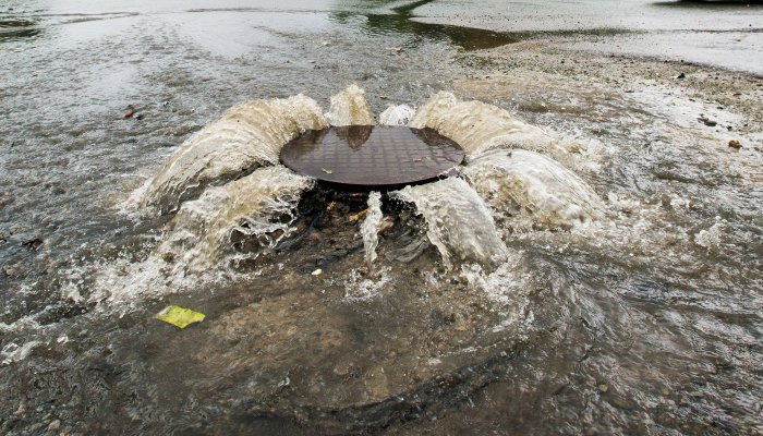 Manhole Leak Detection